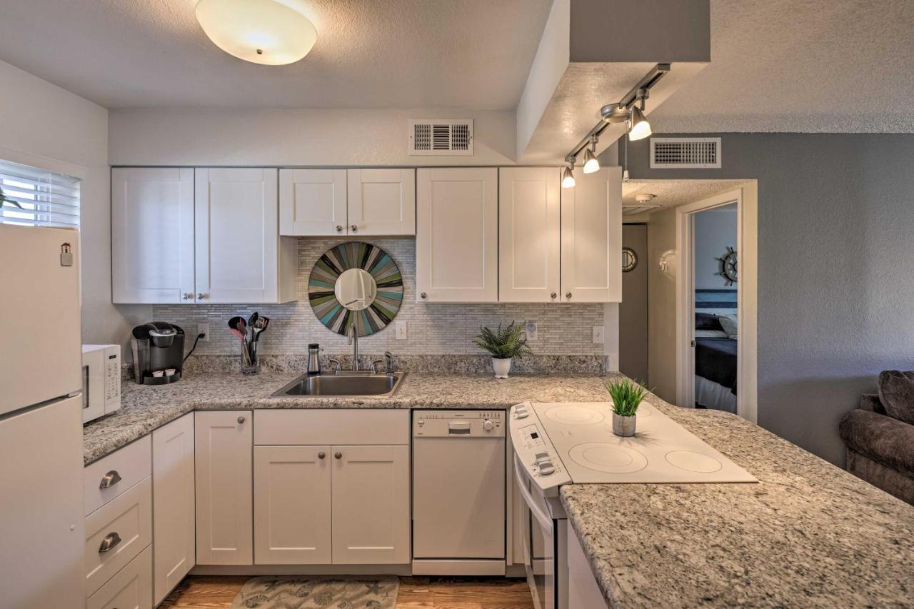 Lake Havasu Condo Walk To Lake, Dining And Shops! Лейк Хавасу Сити Екстериор снимка